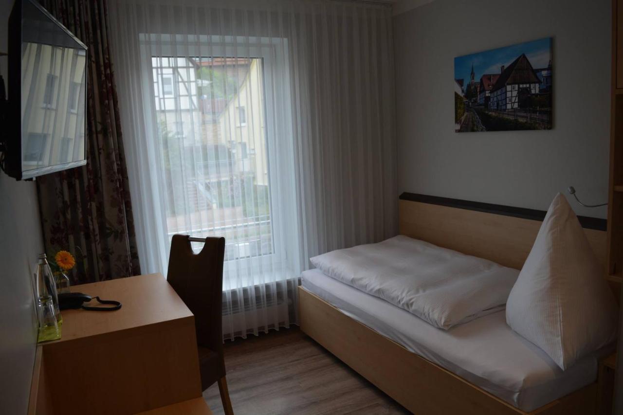 Hotel Gasthof Luis 바르부르크 외부 사진