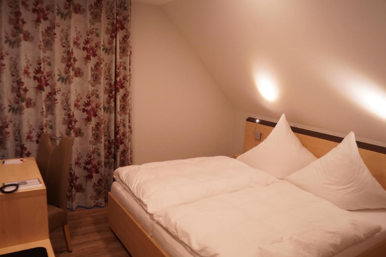 Hotel Gasthof Luis 바르부르크 외부 사진