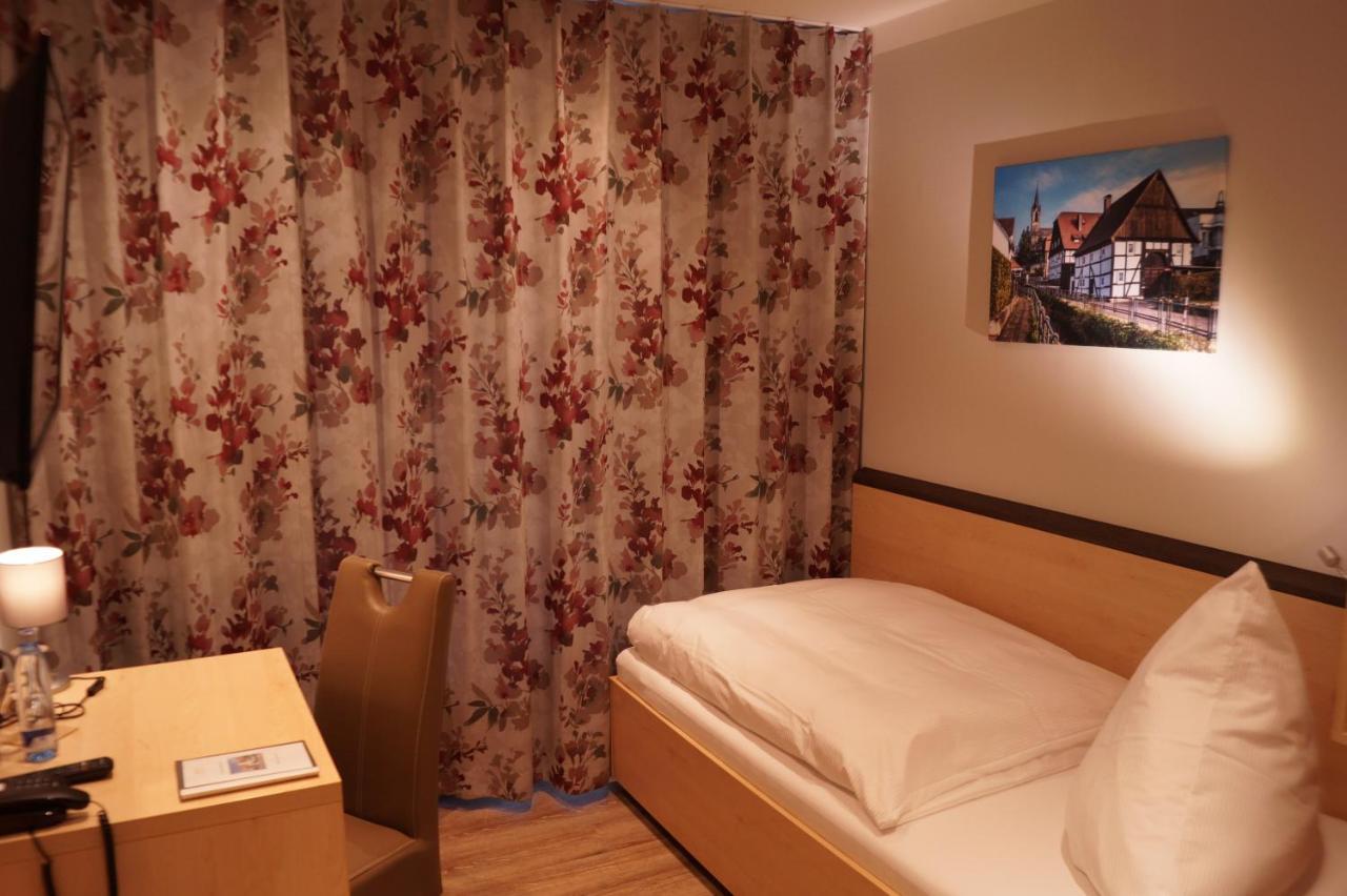 Hotel Gasthof Luis 바르부르크 외부 사진