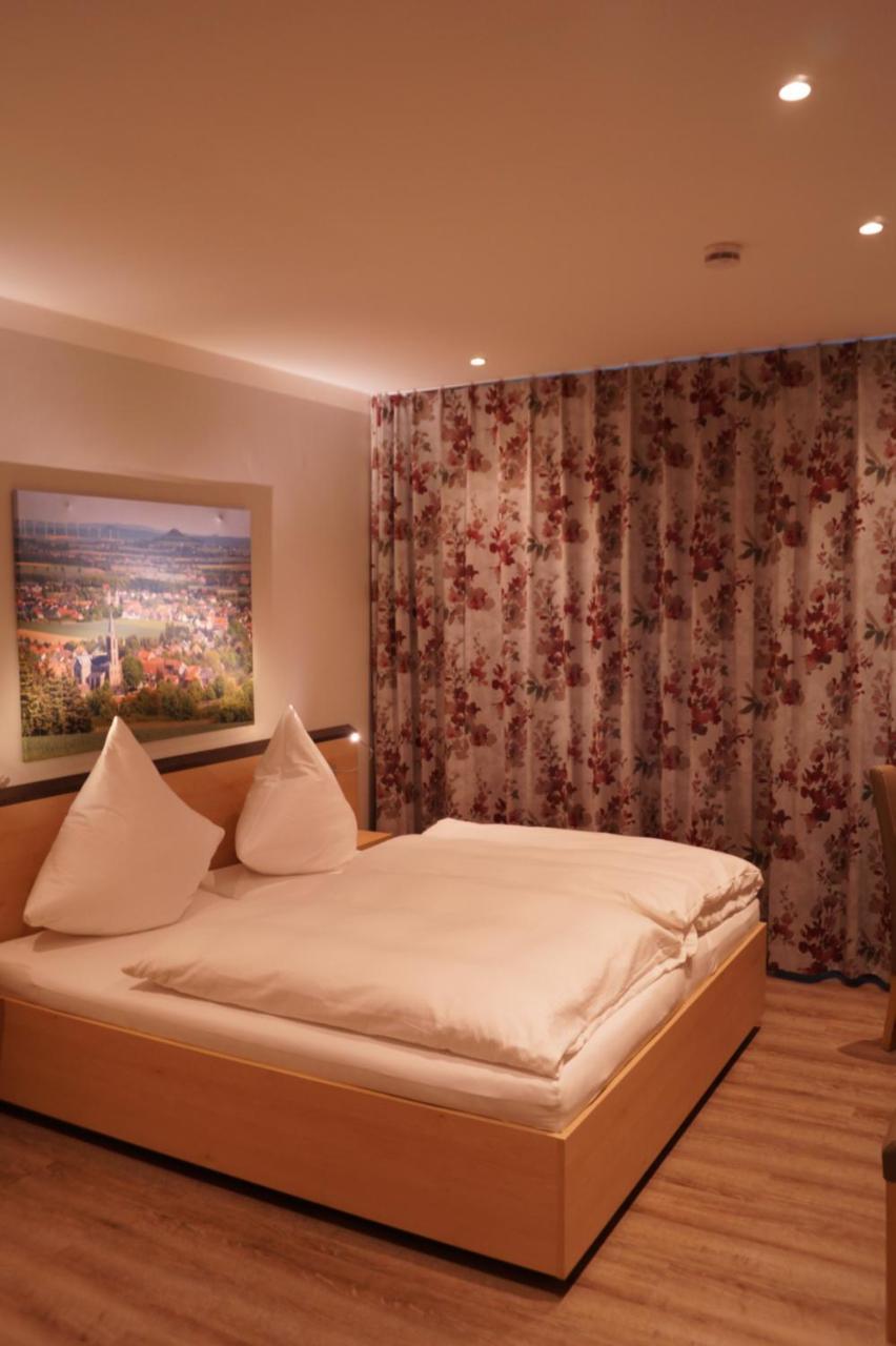Hotel Gasthof Luis 바르부르크 외부 사진